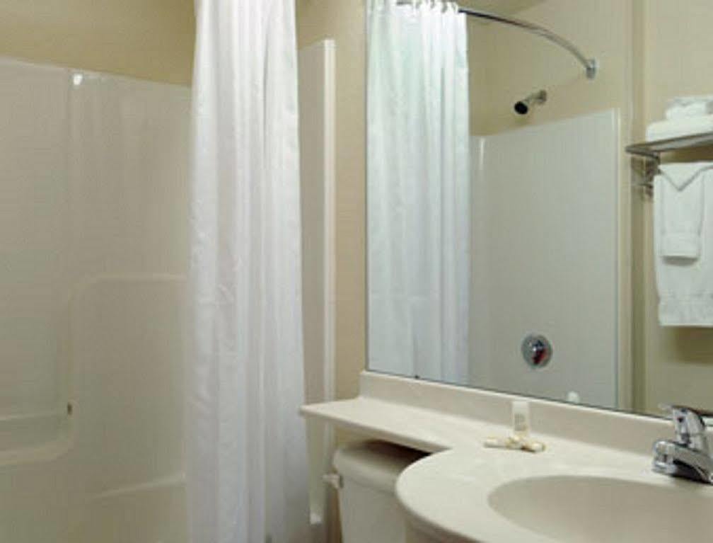 Microtel Inn & Suites By Wyndham Springfield Extérieur photo